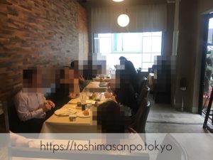 【新宿駅】いい雰囲気イタリアンランチするなら超おすすめ｢オッティモ・シーフード・ガーデン｣の店内1