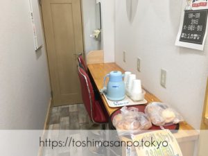 【大塚駅】お手頃パン食べつくしたい♡イートインもあるよ。6月開店「ベーカリーランド北大塚」のイートインコーナー